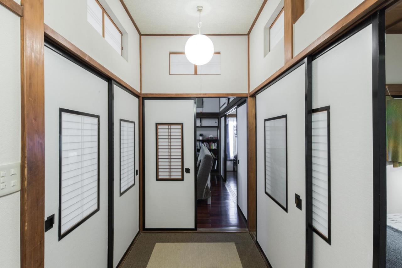 Samurai House - Large Family House, West Shinjuku Tokyo Exterior photo