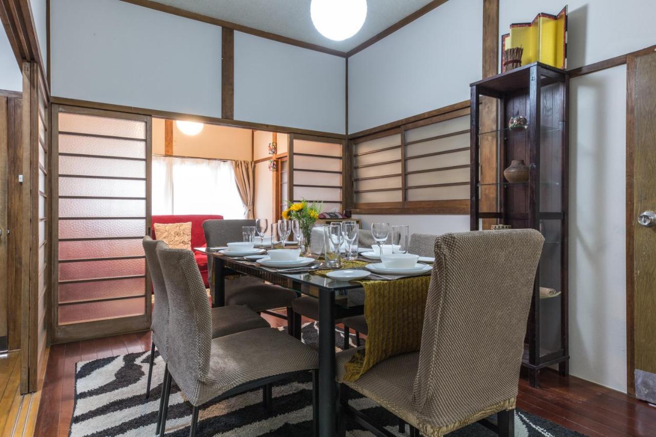 Samurai House - Large Family House, West Shinjuku Tokyo Exterior photo
